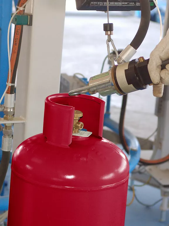 BOMBOLE GAS GPL casa - 5 Scegli le bombole gas GPL per la casa AGN ENERGIA per il tuo riscaldamento domestico. Energia pulita ovunque. - 5